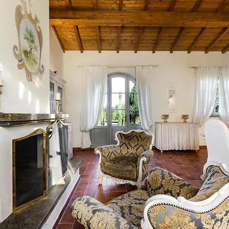 House In The Heart Of Tuscany With A/c And Pool!